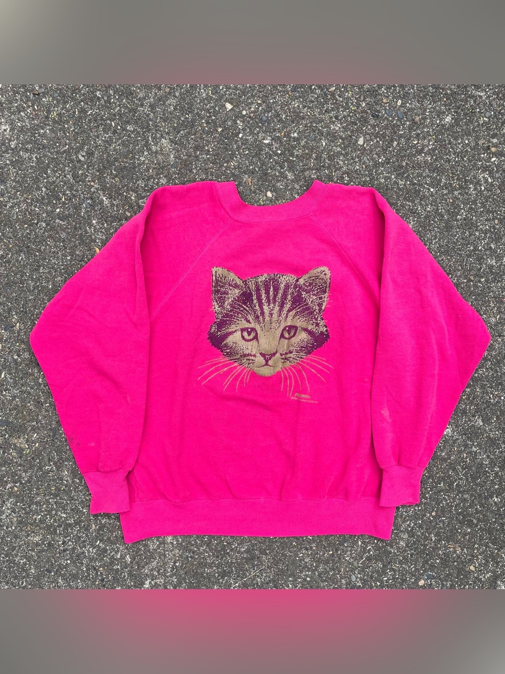 Vintage 1989 Heartland Apparel pink cat crewneck size medium (23x24)
